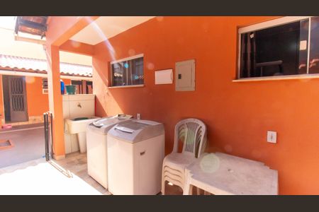 Casa à venda com 360m², 3 quartos e 2 vagas Casa à venda com 360m², 3 quartos e 2 vagasÁrea de Serviço