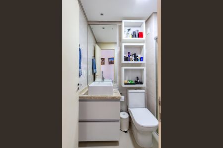 Apartamento à venda com 67m², 3 quartos e 1 vagaBanheiro Social