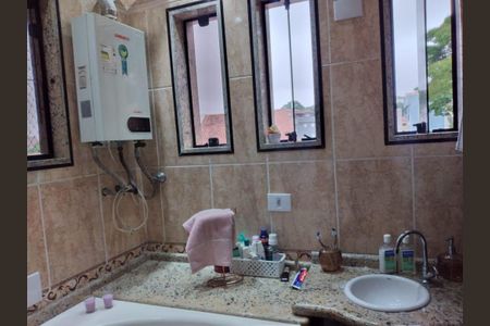 Casa à venda com 120m², 3 quartos e 2 vagas