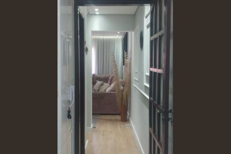 Casa à venda com 120m², 3 quartos e 2 vagas Casa à venda com 120m², 3 quartos e 2 vagasSala