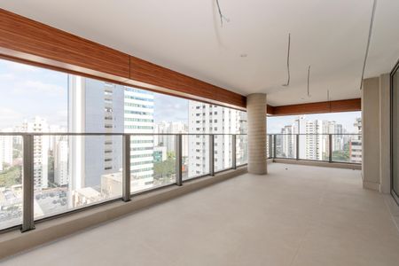 Apartamento para alugar com 232m², 3 quartos e 3 vagas Apartamento para alugar com 232m², 3 quartos e 3 vagasVaranda 1