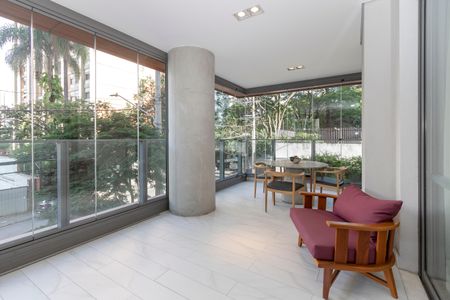 Apartamento para alugar com 232m², 3 quartos e 3 vagas Apartamento para alugar com 232m², 3 quartos e 3 vagasÁrea Comum