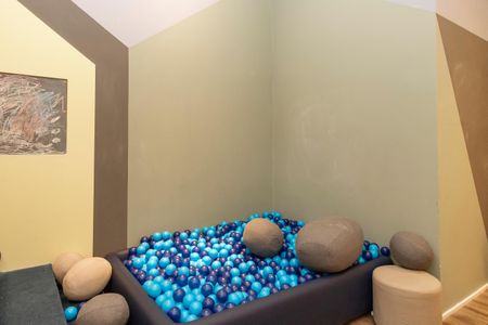 Apartamento para alugar com 232m², 3 quartos e 3 vagas Apartamento para alugar com 232m², 3 quartos e 3 vagasBrinquedoteca