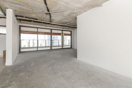 Apartamento para alugar com 232m², 3 quartos e 3 vagas Apartamento para alugar com 232m², 3 quartos e 3 vagasSala