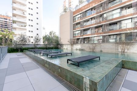 Apartamento para alugar com 232m², 3 quartos e 3 vagas Apartamento para alugar com 232m², 3 quartos e 3 vagasPetPiscina