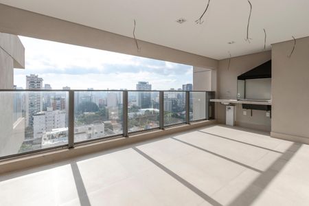 Apartamento para alugar com 232m², 3 quartos e 3 vagas Apartamento para alugar com 232m², 3 quartos e 3 vagasVaranda 2