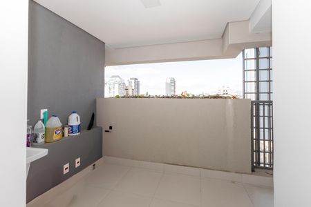 Apartamento para alugar com 232m², 3 quartos e 3 vagas Apartamento para alugar com 232m², 3 quartos e 3 vagasÁrea de Serviço