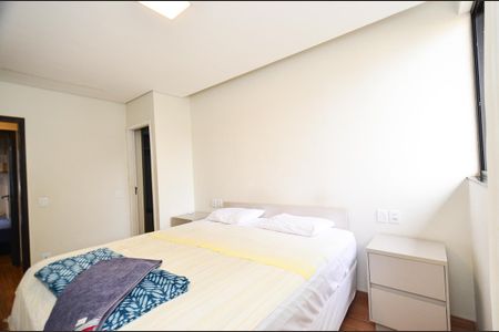 Casa à venda com 420m², 6 quartos e 2 vagasSuite