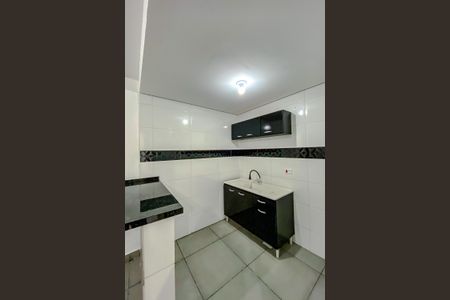 Cozinha de apartamento para alugar com 1 quarto, 30m² em Catumbi, São Paulo