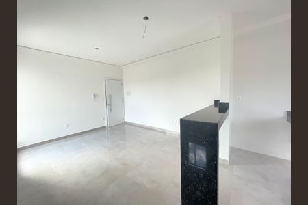Apartamento à venda com 100m², 2 quartos e 1 vagaSala