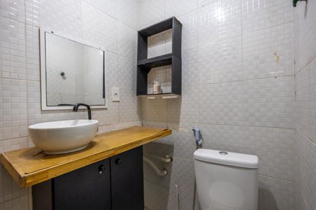 Apartamento à venda com 54m², 3 quartos e 1 vaga Apartamento à venda com 54m², 3 quartos e 1 vagaBanheiro