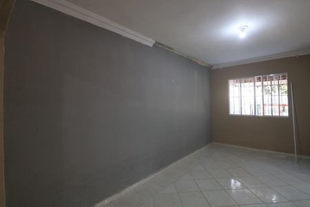 Casa à venda com 348m², 3 quartos e 2 vagasSala 2