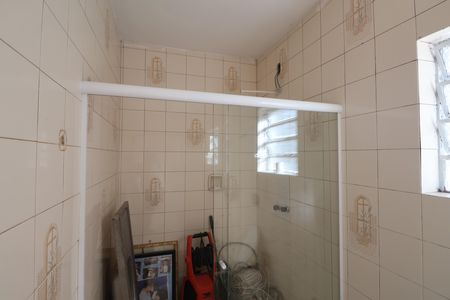 Casa à venda com 348m², 3 quartos e 2 vagasBanheiro da Suíte