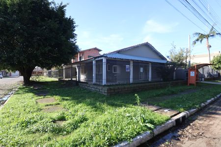 Casa à venda com 348m², 3 quartos e 2 vagasFachada