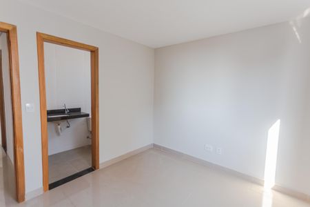Apartamento à venda com 160m², 3 quartos e 4 vagasSuíte