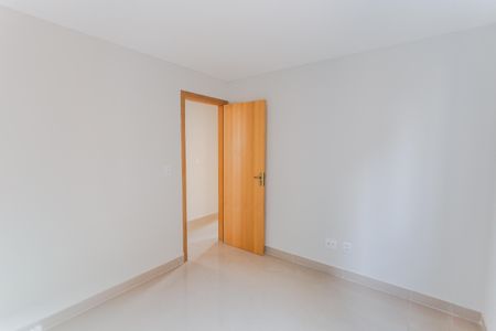 Apartamento à venda com 160m², 3 quartos e 4 vagasQuarto 1