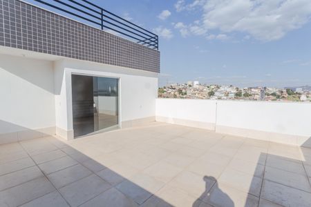 Apartamento à venda com 160m², 3 quartos e 4 vagasCobertura