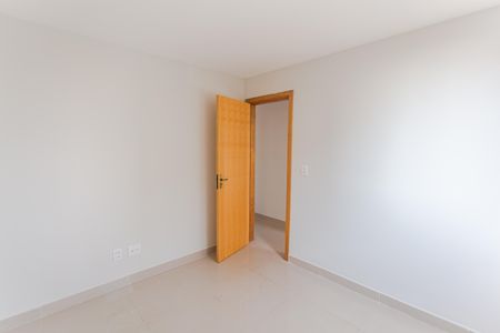 Apartamento à venda com 160m², 3 quartos e 4 vagasQuarto 2