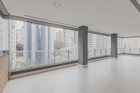 Apartamento à venda com 270m², 4 quartos e 4 vagasVaranda da Sala