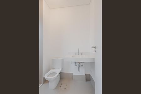 Apartamento à venda com 270m², 4 quartos e 4 vagasBanheiro da Suíte 2