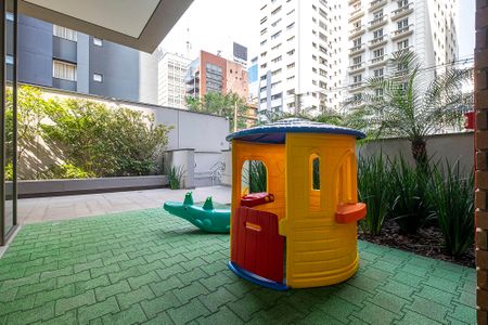 Apartamento à venda com 270m², 4 quartos e 4 vagasÁrea comum - Playground