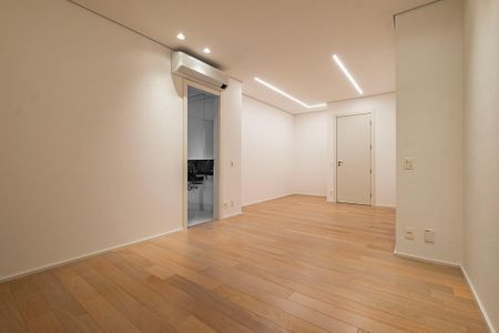 Apartamento à venda com 270m², 4 quartos e 4 vagasSuíte 1