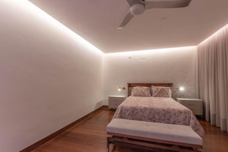 Casa à venda com 758m², 5 quartos e 6 vagasQuarto 1