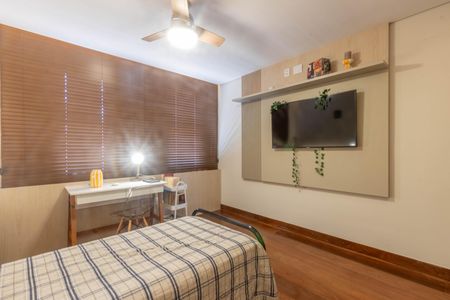 Casa à venda com 758m², 5 quartos e 6 vagasQuarto 4