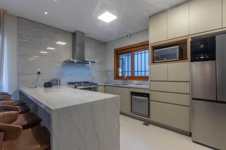 Casa à venda com 758m², 5 quartos e 6 vagasCozinha