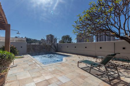 Casa à venda com 758m², 5 quartos e 6 vagasÁrea comum