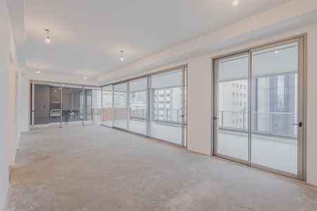 Apartamento à venda com 270m², 3 quartos e 4 vagasSala