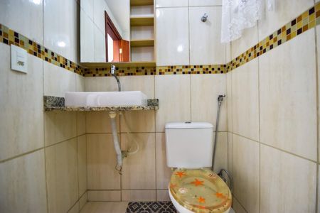 Apartamento à venda com 65m², 2 quartos e sem vagaBanheiro Social