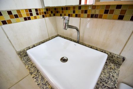 Apartamento à venda com 65m², 2 quartos e sem vagaBanheiro Social