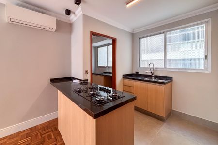 Apartamento à venda com 108m², 3 quartos e 2 vagas Apartamento à venda com 108m², 3 quartos e 2 vagasCozinha