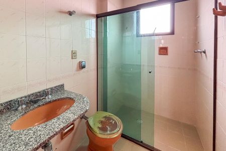 Apartamento para alugar com 200m², 3 quartos e 3 vagas Apartamento para alugar com 200m², 3 quartos e 3 vagasBanheiro Social