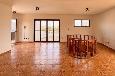 Apartamento para alugar com 200m², 3 quartos e 3 vagas Apartamento para alugar com 200m², 3 quartos e 3 vagasCobertura