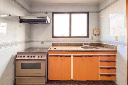 Apartamento para alugar com 200m², 3 quartos e 3 vagas Apartamento para alugar com 200m², 3 quartos e 3 vagasCozinha