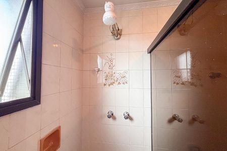 Apartamento para alugar com 200m², 3 quartos e 3 vagas Apartamento para alugar com 200m², 3 quartos e 3 vagasBanheiro da Suíte 2