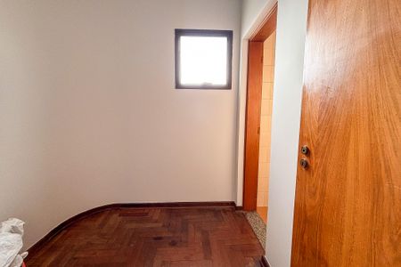 Apartamento para alugar com 200m², 3 quartos e 3 vagas Apartamento para alugar com 200m², 3 quartos e 3 vagasQuarto de Serviço