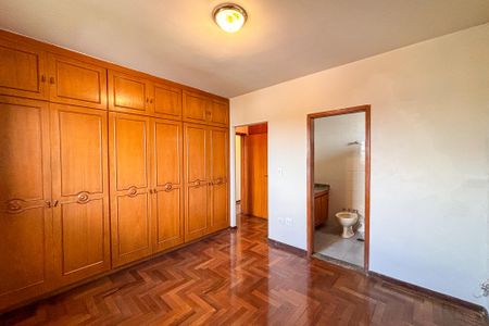 Apartamento para alugar com 200m², 3 quartos e 3 vagas Apartamento para alugar com 200m², 3 quartos e 3 vagasSuíte 1