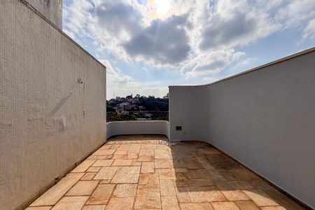 Apartamento para alugar com 200m², 3 quartos e 3 vagas Apartamento para alugar com 200m², 3 quartos e 3 vagasÁrea de Lazer