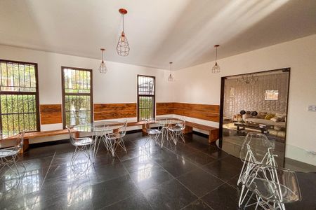 Apartamento para alugar com 200m², 3 quartos e 3 vagas Apartamento para alugar com 200m², 3 quartos e 3 vagasÁrea comum