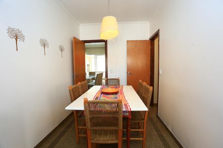 Apartamento à venda com 250m², 4 quartos e 4 vagascopa