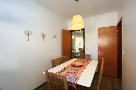 Apartamento à venda com 250m², 4 quartos e 4 vagascopa 