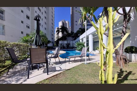 Apartamento à venda com 250m², 4 quartos e 4 vagasÁrea comum - Piscina