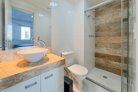 Apartamento à venda com 67m², 2 quartos e 1 vagaBanheiro da Suíte