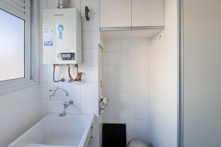 Apartamento à venda com 67m², 2 quartos e 1 vagaÁrea de Serviço