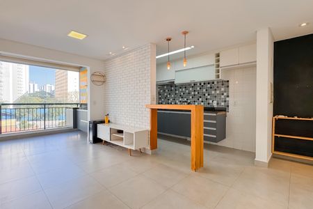 Apartamento à venda com 67m², 2 quartos e 1 vagaSala