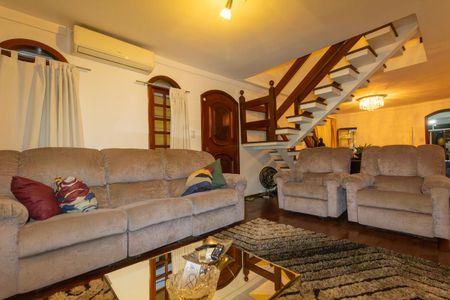 Sala de casa à venda com 3 quartos, 300m² em Jardim Penha, São Paulo