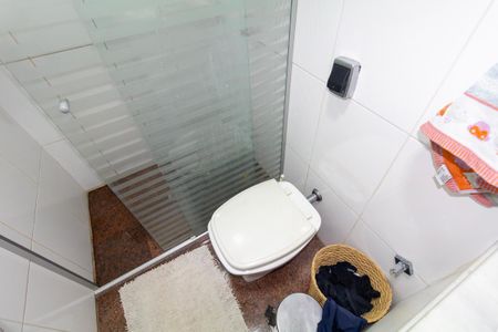 Casa à venda com 300m², 3 quartos e 4 vagasBanheiro 2